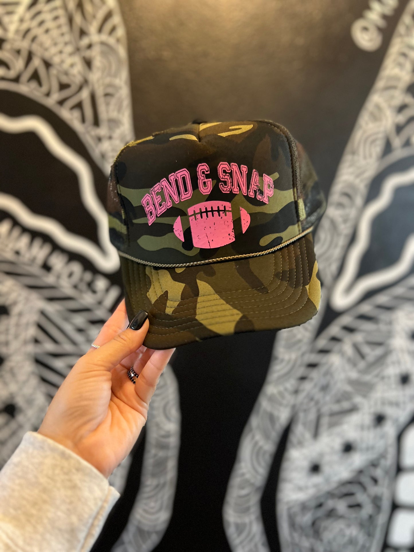 Bend & Snap Trucker